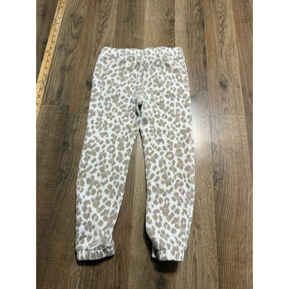 Old Navy Sweatpants Girls 5T Tan Leopard Print Kids Joggers Fleece Excellent